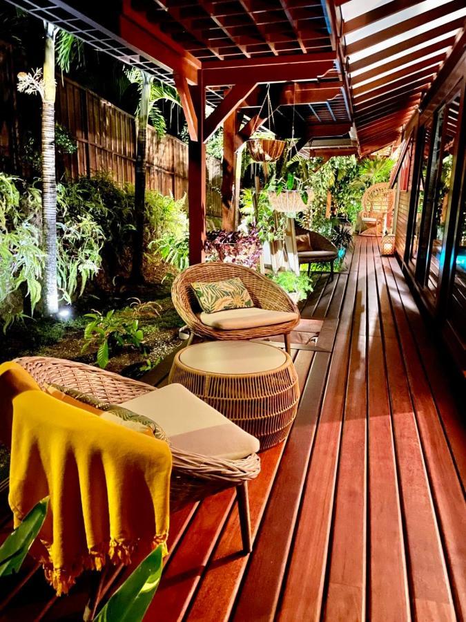 Villa Manuiti, Balinese Luxury Home - Private Swim Spa, Ocean View - Ofyr Bbq - Koi Pond Punaauia (Tahiti) Exterior foto